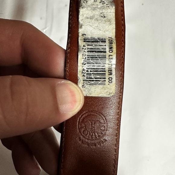 Black ostrich leather belt by Torino nwt - Picture 3 of 6